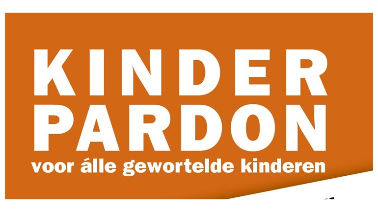 Politiek: Motie kinderpardon GroenLinks, ChristenUnie, PvdA en PHK