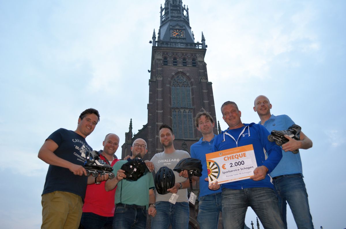 Rotaryclub De Ronde tafel Schagen doneert € 2.000,- aan Team Sportservice Schagen