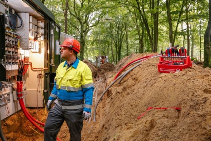 Ingrijpen in zwaar overbelaste elektriciteitsnetwerk Hollands Kroon
