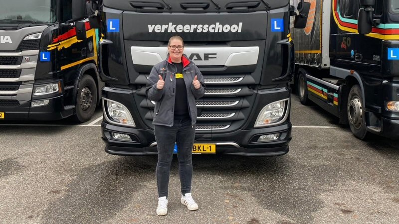 Truckster Astrid Mereboer uit Anna Paulowna in ‘Meiden die rijden’