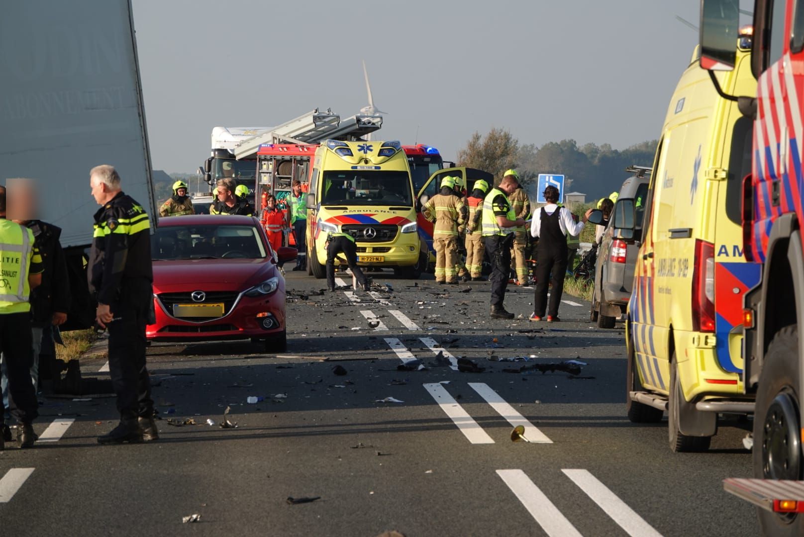 Vrachtwagen en auto’s betrokken bij ongeval N9